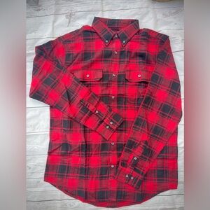 Men’s Red checkered long sleeve flannel shirt